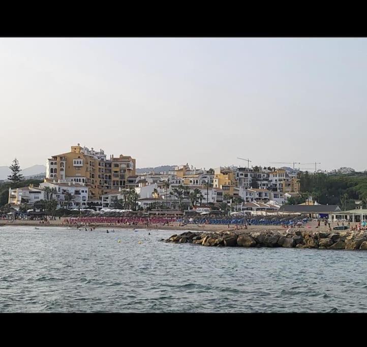 Casita Junto Al Mar En El Puerto De Cabopino Villa Marbella Exteriör bild